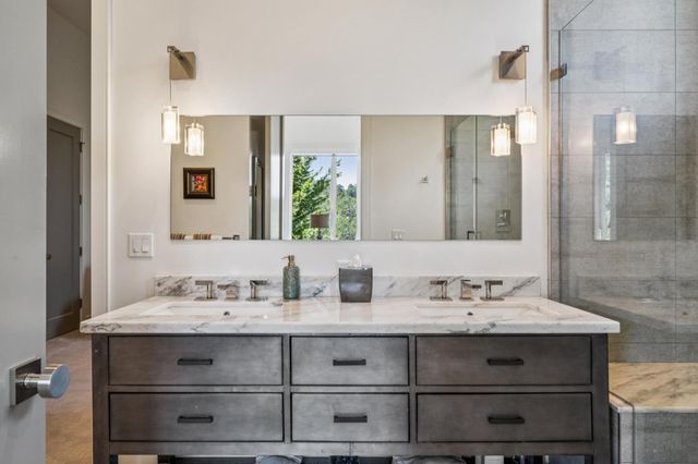 7536 Canada Vista Way, Monterey, CA 93940