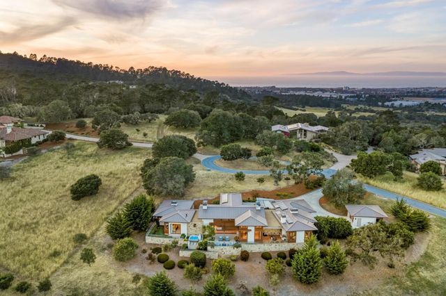 7536 Canada Vista Way, Monterey, CA 93940