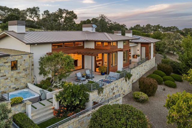 7536 Canada Vista Way, Monterey, CA 93940