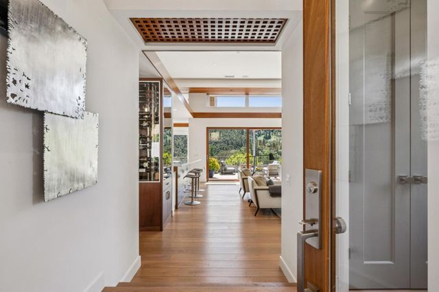 7536 Canada Vista Way, Monterey, CA 93940