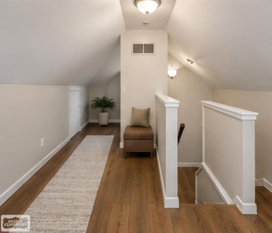 11011 Dodge Avenue, Warren, MI 48089