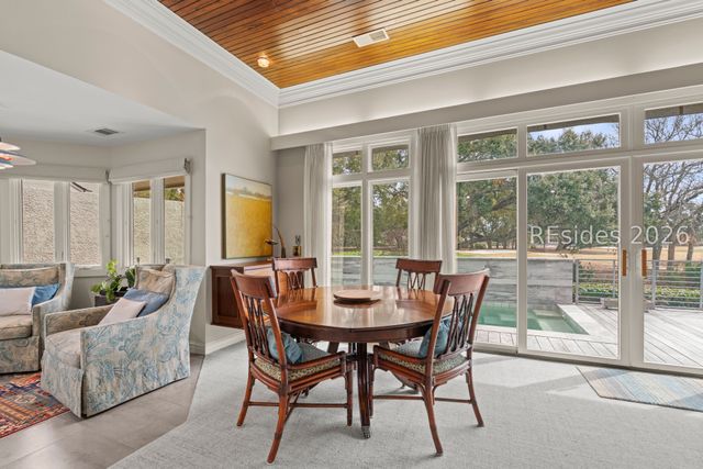 3 Fairway Winds Pl, Hilton Head Island, SC 29928