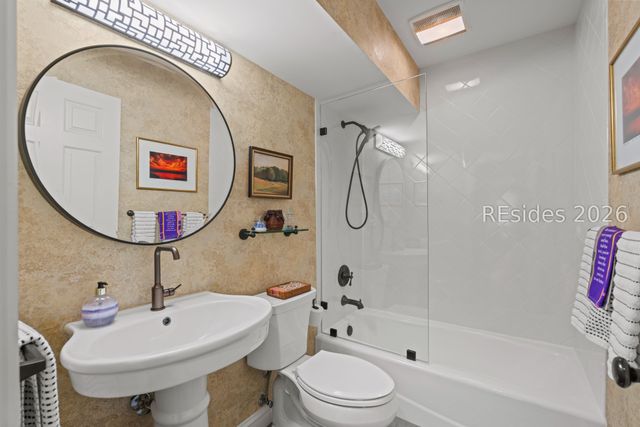 3 Fairway Winds Pl, Hilton Head Island, SC 29928