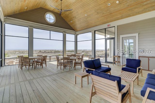 3 Fairway Winds Pl, Hilton Head Island, SC 29928