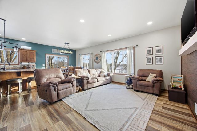 13276 Donnie Jay Lane, Detroit Lakes, MN 56501