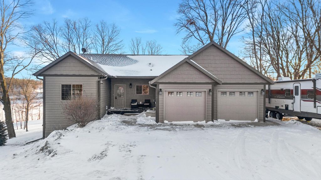 13276 Donnie Jay Lane, Detroit Lakes, MN 56501