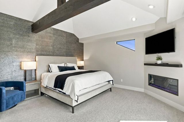 22348 Mcclellan Road, Cupertino, CA 95014