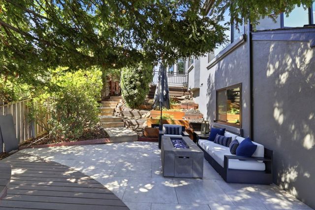 22348 Mcclellan Road, Cupertino, CA 95014