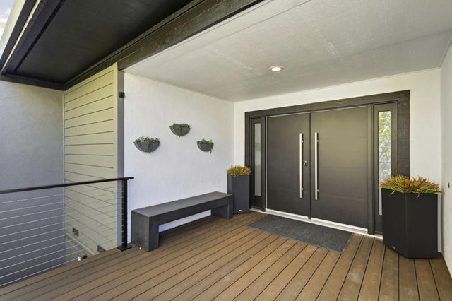 22348 Mcclellan Road, Cupertino, CA 95014