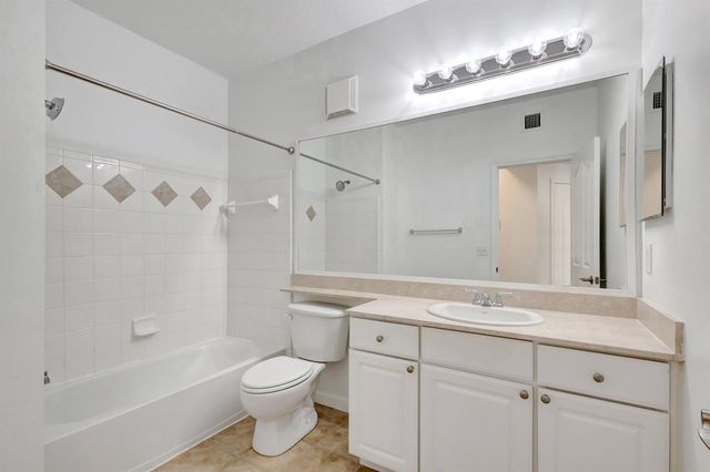 826 Dakota Drive 102, Jupiter, FL 33458
