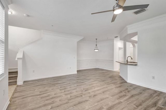 826 Dakota Drive 102, Jupiter, FL 33458