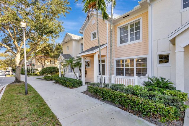 826 Dakota Drive 102, Jupiter, FL 33458