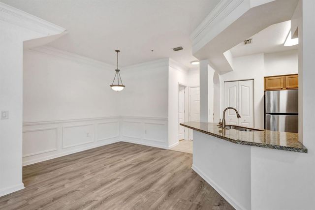 826 Dakota Drive 102, Jupiter, FL 33458
