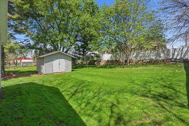 327 Elizabeth Street, Lodi, WI 53555