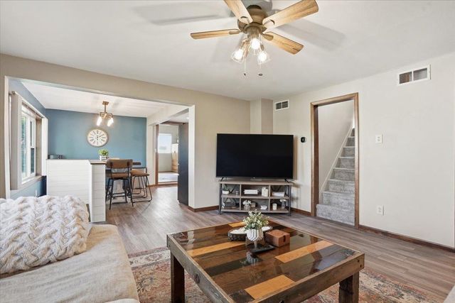 327 Elizabeth Street, Lodi, WI 53555
