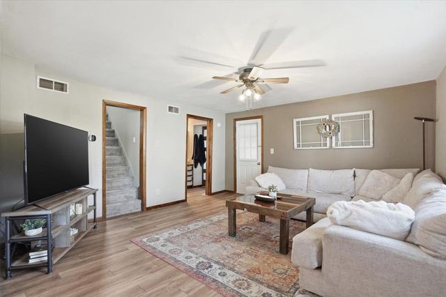 327 Elizabeth Street, Lodi, WI 53555