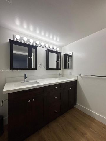 3300 NE 191st St 211, Aventura, FL 33180