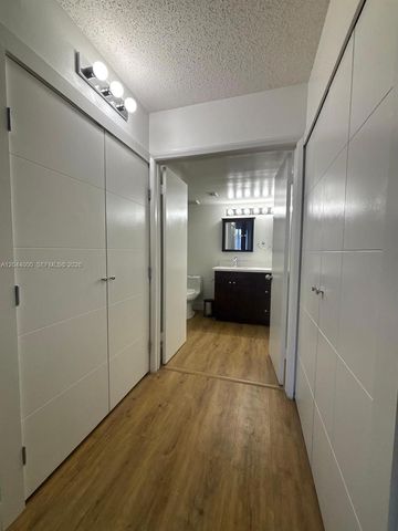 3300 NE 191st St 211, Aventura, FL 33180