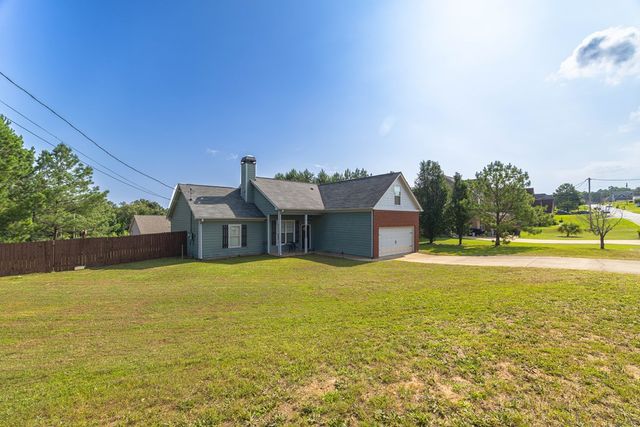 18 Balsa Drive, Phenix City, AL 36869