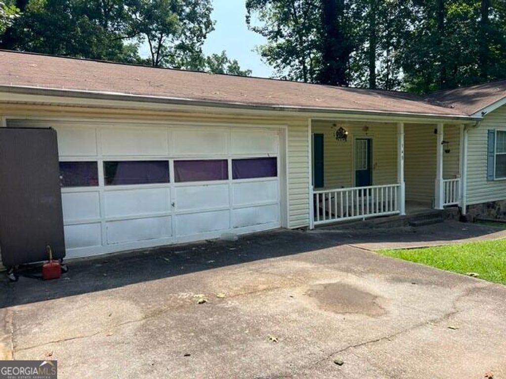 145 Bob White Drive, Stockbridge, GA 30281