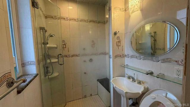 100-01 75TH Avenue, Forest Hills, NY 11375