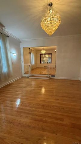 100-01 75TH Avenue, Forest Hills, NY 11375