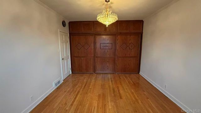 100-01 75TH Avenue, Forest Hills, NY 11375