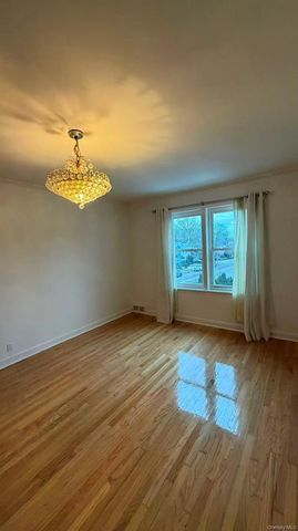 100-01 75TH Avenue, Forest Hills, NY 11375