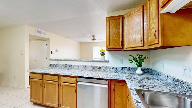 2316 Britt Street NE, Albuquerque, NM 87112