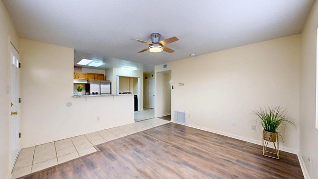 2316 Britt Street NE, Albuquerque, NM 87112