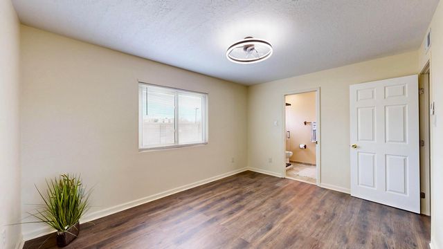 2316 Britt Street NE, Albuquerque, NM 87112