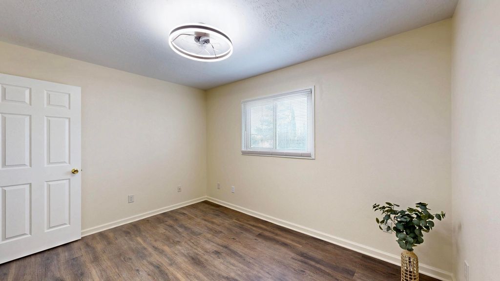 Image 27 of property listing at 2316 Britt Street NE, Albuquerque, NM 87112