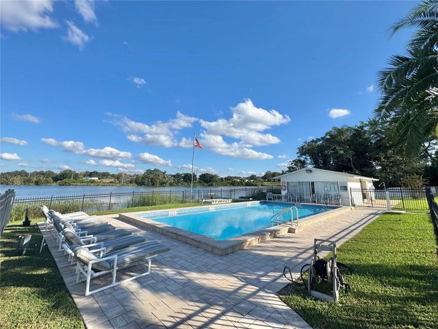 1550 11TH STREET NE E2, Winter Haven, FL 33881