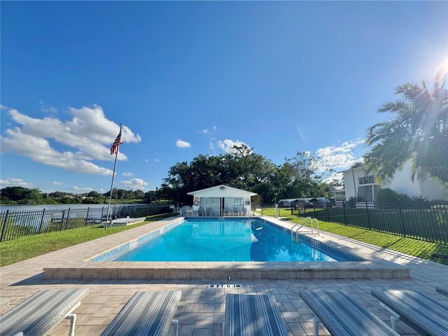 1550 11TH STREET NE E2, Winter Haven, FL 33881