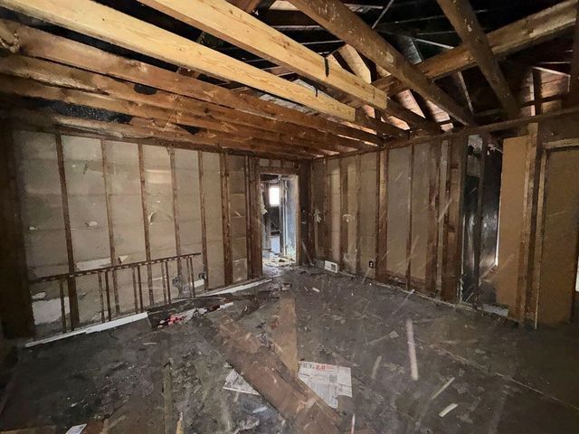 4528 Farmbrook Street, Detroit, MI 48224