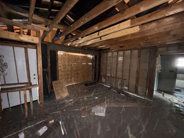 4528 Farmbrook Street, Detroit, MI 48224