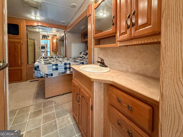 175 Yogi Bear Boulevard, Cleveland, GA 30528