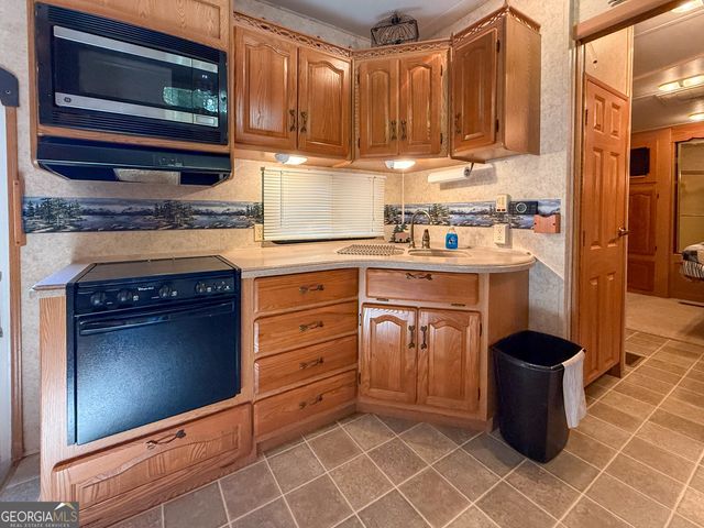 175 Yogi Bear Boulevard, Cleveland, GA 30528