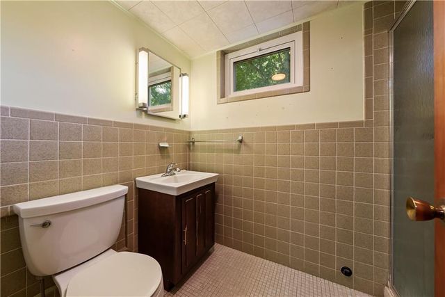 5013 NE 58th Street, Kansas City, MO 64119