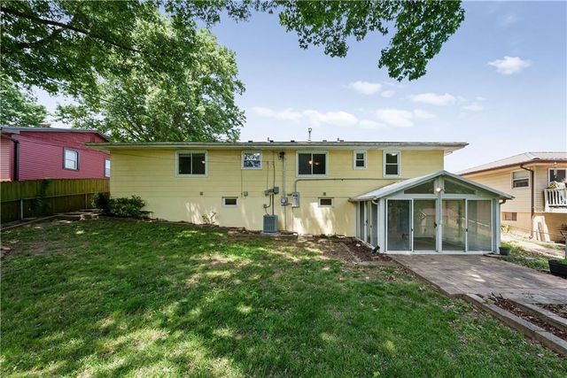 5013 NE 58th Street, Kansas City, MO 64119