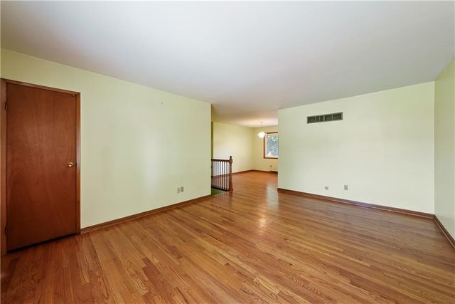 5013 NE 58th Street, Kansas City, MO 64119