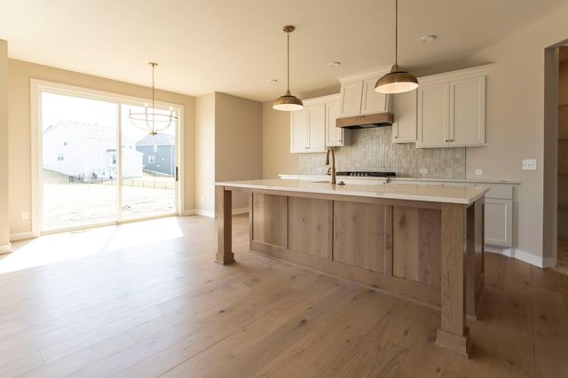 15161 110th Avenue N, Dayton, MN 55369