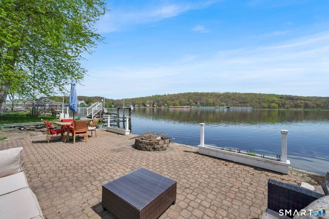 84 Little Meadow Road, Haddam, CT 06438