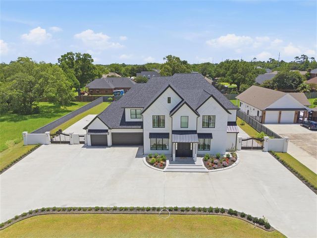 5644 Lutte Tigre Ln Lane, Lake Charles, LA 70605