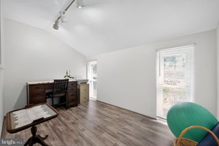 1300 CABLE HILL DR, Springfield, PA 19064