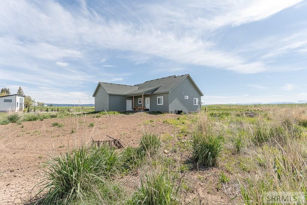 Image 10 of property listing at 1121 N 3400 E, Ashton, ID 83420