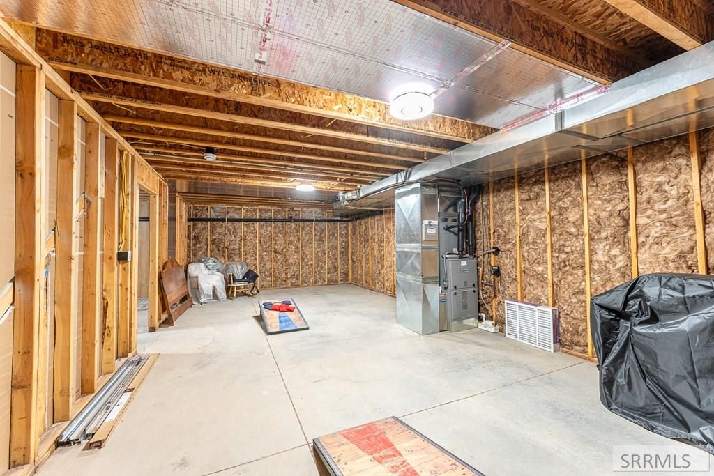 Image 37 of property listing at 1121 N 3400 E, Ashton, ID 83420