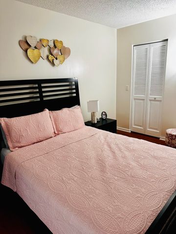 13500 SW 1st Street 111u, Pembroke Pines, FL 33027