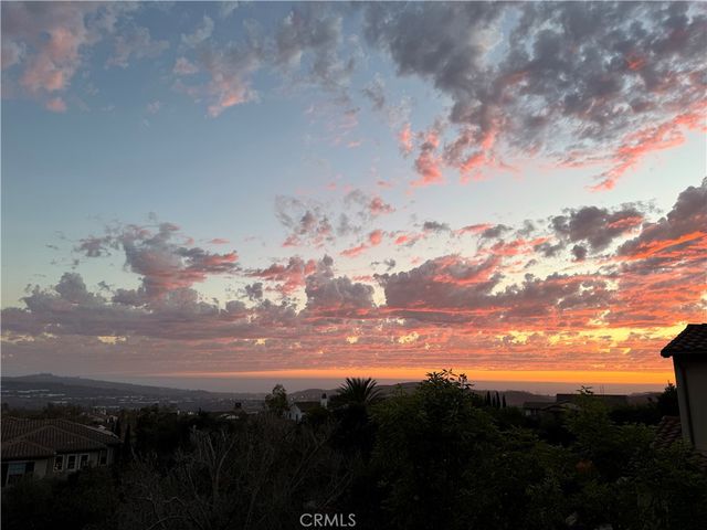 18 Via Alcamo, San Clemente, CA 92673