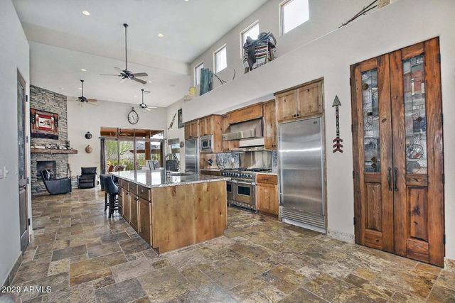 40612 N 28TH Street, Cave Creek, AZ 85331
